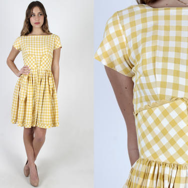 Yellow Western RicRac Dress / Vintage 50s Square Dancing Dress / 1950s White Checker Print / Ric Rac Full Skirt Picnic House Mini Dress 