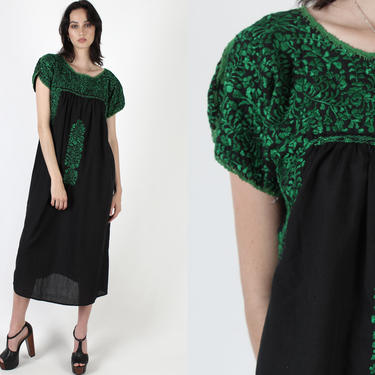 Black Oaxacan Maxi Dress / Green Floral Mexican Embroidered Dress / Womens San Antonio Thin Made In Mexico Long Midi Dress 
