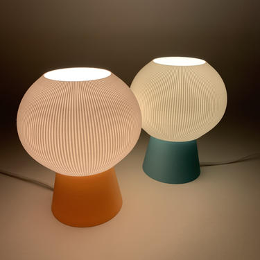 MOOSHIE Table Lamp - Mushroom Lamp - Desk Lamp - Mood Lamp - Modern Desk -  Designed and Crafted by Honey & Ivy Studio in Portland, Oregon 