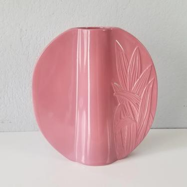 1980s Art Deco Style Pink Ceramic Vase. 