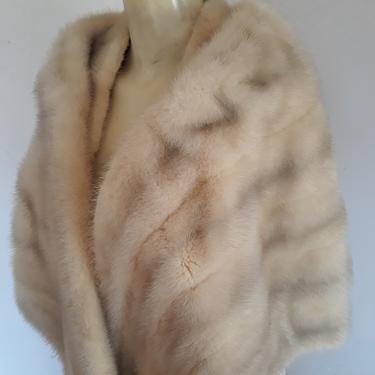 1950's Vintage WHITE MINK FUR, white fur stole, great gatsby fur jacket, large fur stole, vintage roaring 20's style fur 
