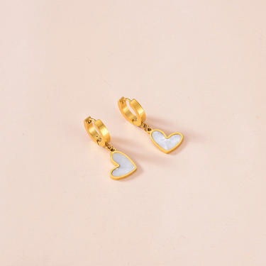 Isabella 18k gold Heart Charm Hoops, gold heart Hoop Earring, Small Gold heart Huggie, Minimalist Earrings, Gold Hoops, Dainty Hoop Earrings 