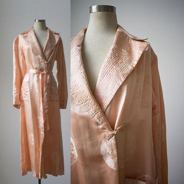 Vintage Asian Robe / 1950s Robe / Ladies Evening Robe / Pale Pink Robe / Belted Robe / Chinese Robe / Pink Chinese Robe / Pink Asian Robe 