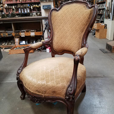 Antique Rococo Arm Chair. Walnut. 22W x 41T x 24D
