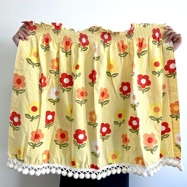 Vintage 1970s Floral Curtains/Window Coverings 
