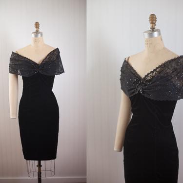 80s gunne sax black velvet cocktail dress with lace overlay // jessica mcclintock gunne sax // vintage little black dress 28 waist XS small 