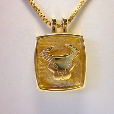 Vintage Disco Style Gold Tone Book Chain Necklace with Relief Square Pendant Taurus &amp;quot;The Bull&amp;quot; Zodiac Sign Birthday Astrology Gift Jewelry 