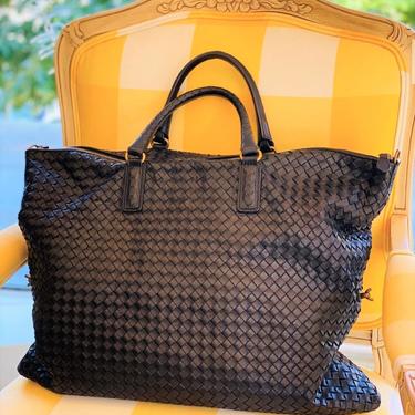 Private Listing Bottega Veneta Black Leather Bag