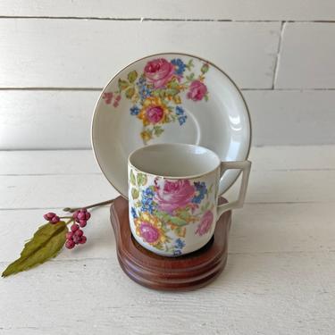 Vintage Floral Teacup From Occupied Japan With Wood Stand // Vintage Teacup With Flowers, Tea Lover Gift, Retro Teacup Collection // Gift 