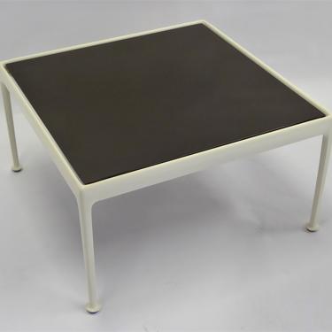 1960s Richard Schultz for Knoll Indoors \/ Outdoors Metal Coffee Side Table in Brown