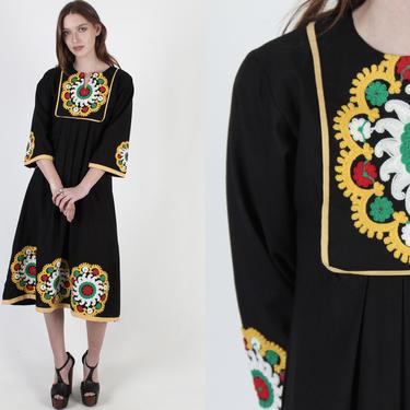 Black Embroidered Indian Dress / Vintage 80s Ethnic Woven Dress / Bright Colorful Floral Trapeze Tent Midi Mini Dress 