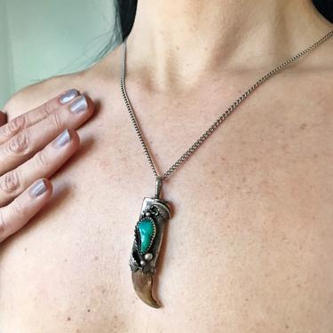 Vintage Sterling Silver Turquoise Necklace w/ Talon 