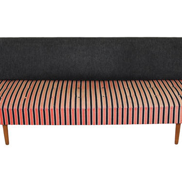 Mid Century Modern Danish Sofa / Daybed 