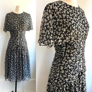 Lovely Vintage 80's Does 30's CHIFFON Dress / RUCHED waist + Flutter Sleeves + Open Back 