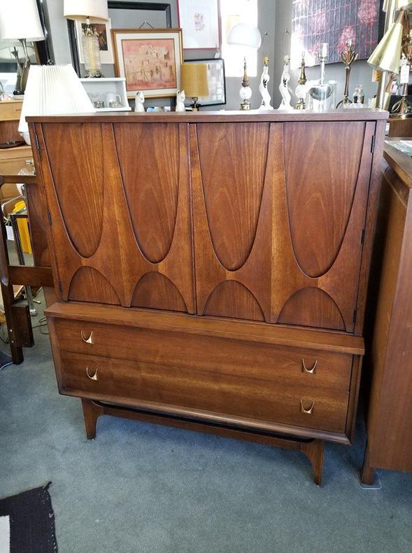 Mid-Century Modern chest on chest from the Brasilia collection by Broyhill