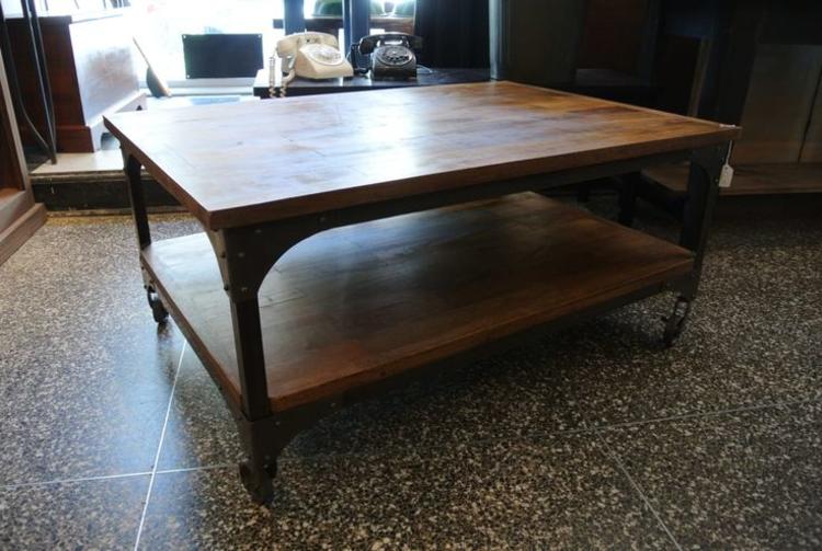 Industrial wood coffee table on wheels. Miss Pixies