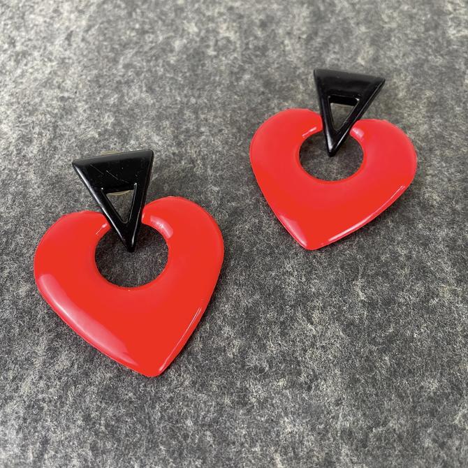 Red and black plastic statement pierced earrings - 1980s vintage 