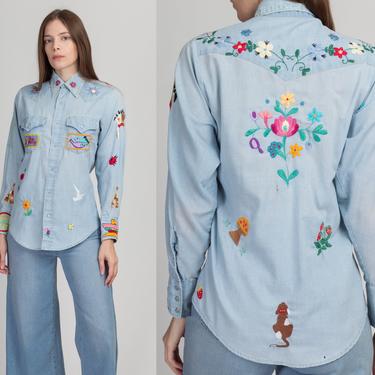 70s Boho Chambray Embroidered Pisces Shirt - Small | Vintage Blue Lightweight Button Up Floral Pocket Top 