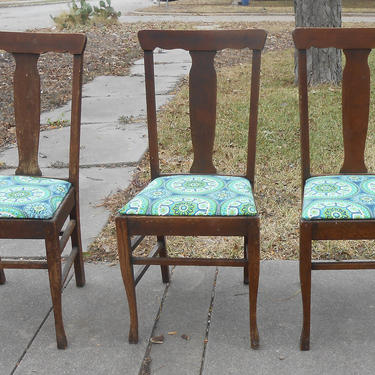 Antique T Back Farmhouse Chairs Set Three 3 Solid Oak Dining Kitchen Chairs New Upholstery Boho Bohemian Fabric Breakfast Nook Cottage Chair 