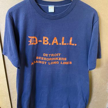 Vintage D-BALL Detroit Beer-Drinkers Against Long Lines Graphic Tee t-shirt 3787 