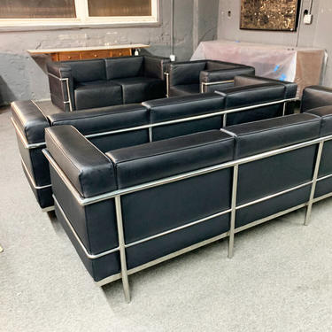 Corbusier style leather sofas + lounge 