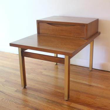 Mid Century Modern 2 Tiered Side End Table Nightstands