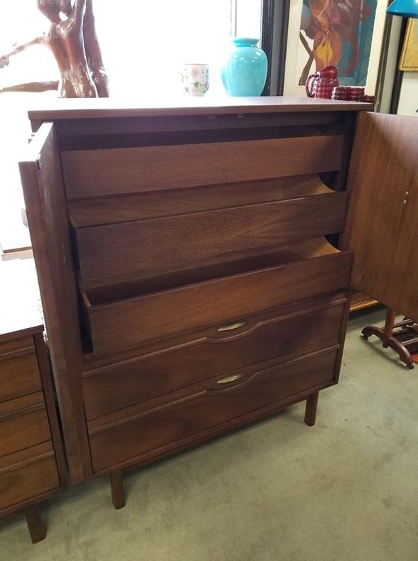                   Mid-Century Modern chest on chest with sculpted fronts