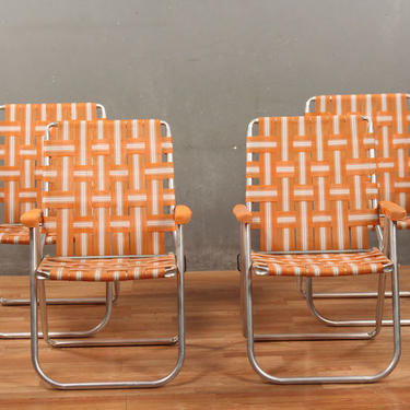 Retro Orange Woven Folding Lawn Chair