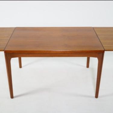 Henning Kaerjnulf for Vejle Stole Danish Teak Dining Table with Two Leaves