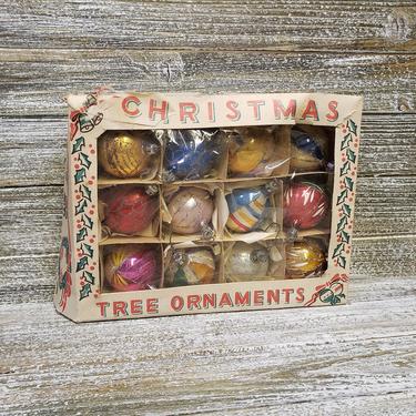 Vintage Christmas Tree Ornaments, 12 Glass Hand Painted Glitter 1950s Tree Decoration, Mid Century Modern Decor, Retro Vintage Holiday 