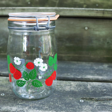 Vintage Carlton Glass Strawberry Lidded Jar 