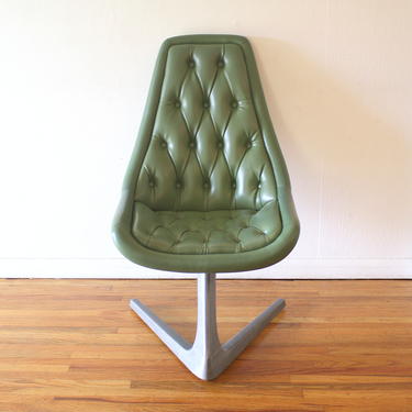Mid Century Modern Chromcraft Chair