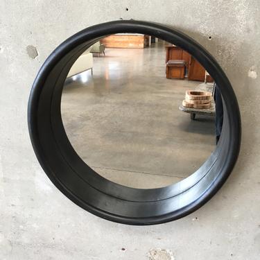 Black Round Modern Mirror