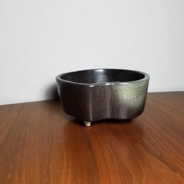 Japanese Ikebana Pottery Vase 