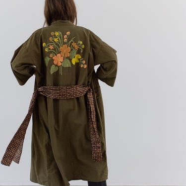 Vintage Olive Green Embroidered Flower Robe | Lightweight Duster | Smock | S M | 