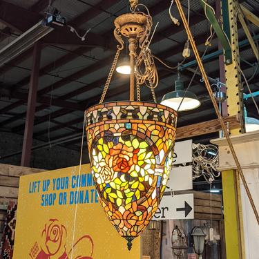 Stained Glass Foyer Pendant Light by Quoizel Collectibles