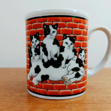 Vintage Takahashi City Cat Mug | Mama Cat and Kittens Brick Wall | San Francisco | 1970s 