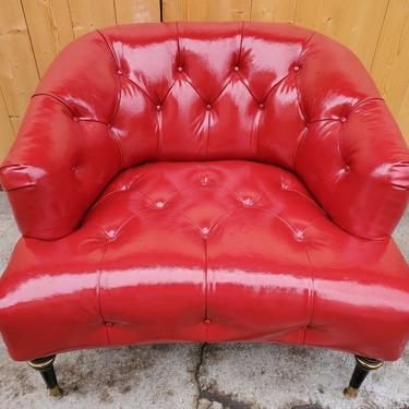 Hollywood Regency Newly Upholstered Holly Hunt Lipstick Red Patten Leather Curved Back Low-Profile Chesterfield Lounge