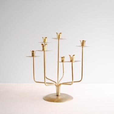 Vintage Gold 7 Candle Candelabra, Metal Wire Candelabra with Slots for 7 Tiny Taper Candles, Candle Centerpiece, Gold Candleholder 