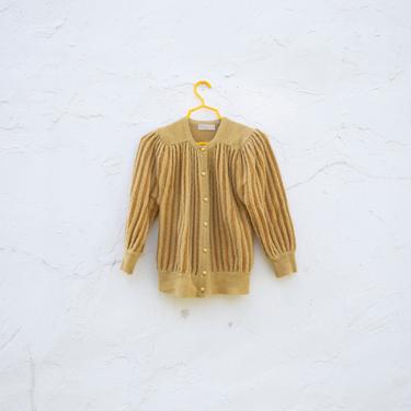 vintage | grandma | sweater | 70s | mustard yellow 