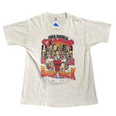 (XL) Vintage NBA World Champs Chicago Bulls White T-Shirt 011322RK