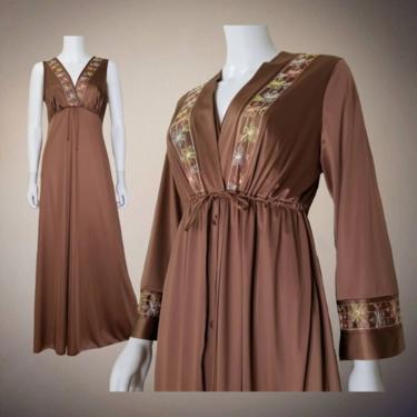 Vintage 70s Embroidered Nightgown and Robe Set, Small / Cocoa Brown Nylon Two Piece Lingerie Set / Long Nightgown Peignoir Loungewear Set 