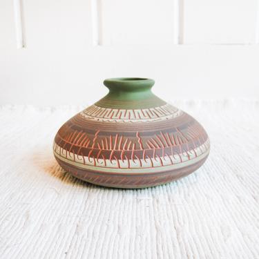 Vintage Etched Matte Finish Green Navajo Pottery Vase 