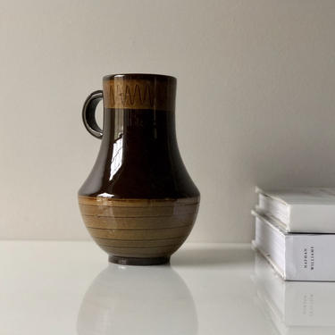 Mid Century Modern Graveren Norsk Norwegian Scandinavian Art Pottery Brown Slipware pitcher Vase 