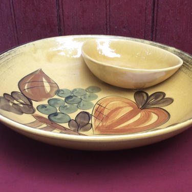 Mid century Los Angeles Pottery Vintage Vegetable/Chip and Dip Platter #700 