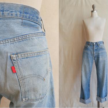 Vintage 80s Selvedge Levi 501 Denim/1980s Light Wash Button Fly Straight Leg Jeans/ Red Line/ Distressed and Faded/ Size 32 
