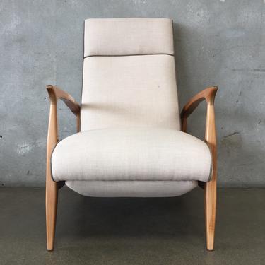 Milo Baughman for James, Inc. Sculpted Walnut Reclining Lounge Chair