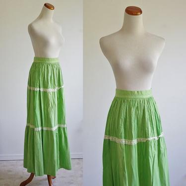 Vintage Boho Skirt, 70s Maxi Skirt, Green Skirt with Lace Trim, Tie Dye Skirt, Summer Skirt, Medium 