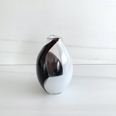 Vintage Mid Century Modern Scandinavian Art Glass Vase FLYGSFORS Coquille 1956 Clear, White, Dark Brown Swirl 