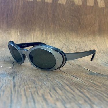 Vintage 1960's Gray Exaggerated Oval Frame Mod Sunglasses, Vintage Sunglasses, Deadstock, Mod, Plastic Fantastic, Vintage 1960's 